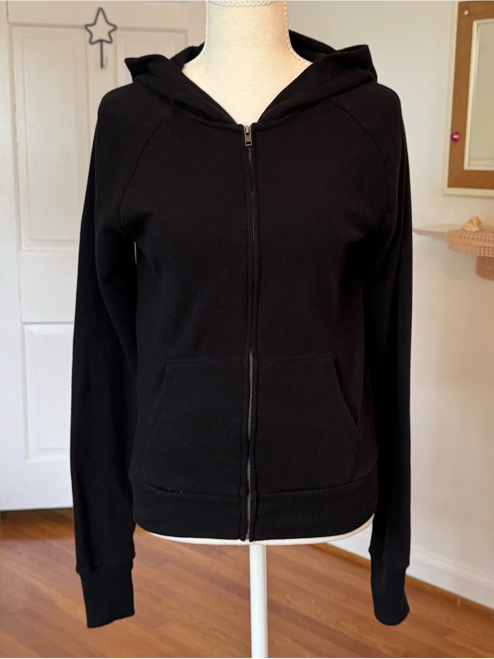 Black SO Full Zip Cozy Hoodie Cotton / Poly Blend Thumbhole Sleeves Size Small